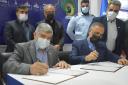 امضای موافقتنامهی پژوهشی میان دانشگاه شهید چمران اهواز و شرکت ملی حفاری ایران